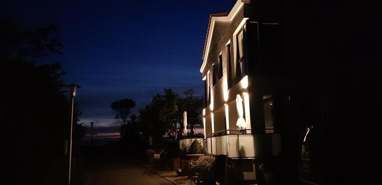 Hotel Achtern Diek Fehmarn Exterior foto