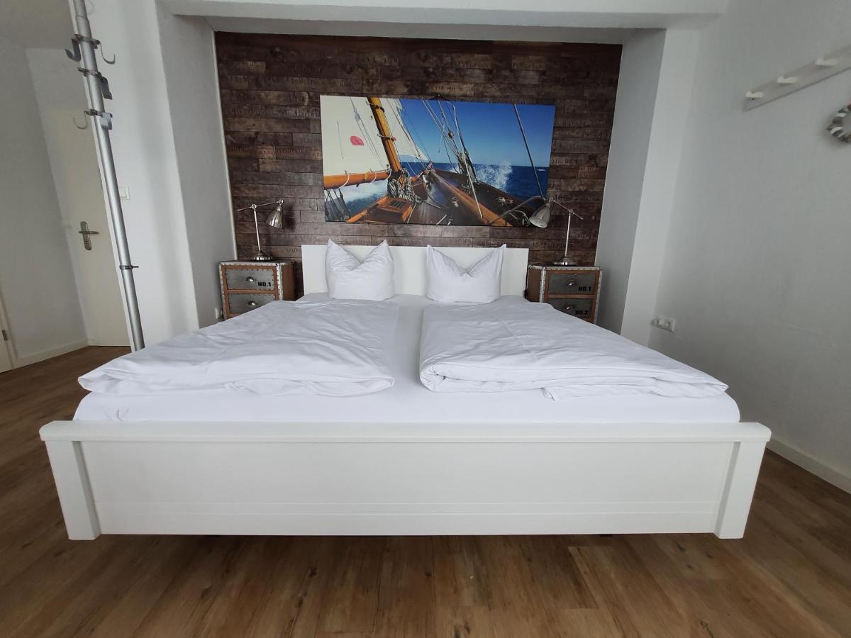 Hotel Achtern Diek Fehmarn Exterior foto